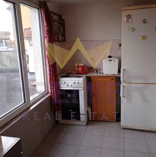 Етаж от къща -  - снимка 6 - Имоти Премиер