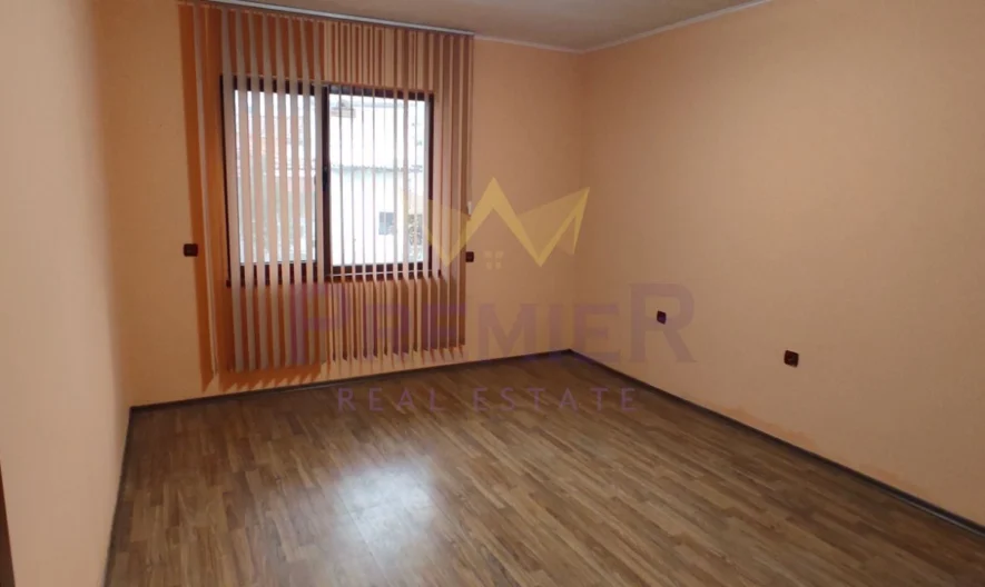 ЕТАЖ ОТ КЪЩА 60 КВ.М. В ЦЕНТЪРА НА ПОМОРИЕ -  - снимка 6 - Имоти Премиер