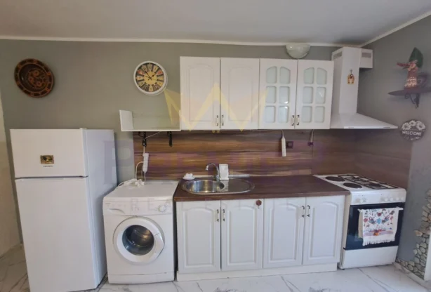 Агенция за недвижими имоти - Имоти Премиер - имот - 1186336, Цена: 350 EUR