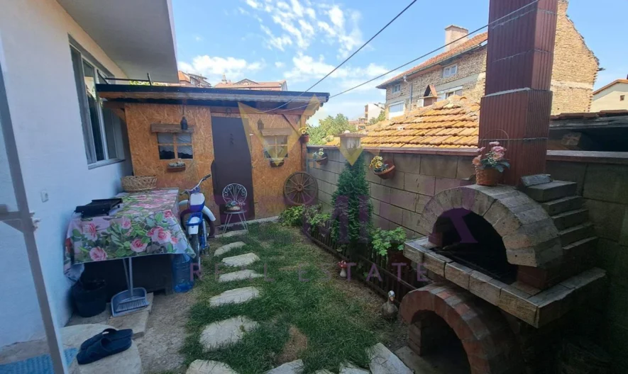 ЕТАЖ ОТ КЪЩА, АСПАРУХОВО - - снимка 12 - Имоти Премиер