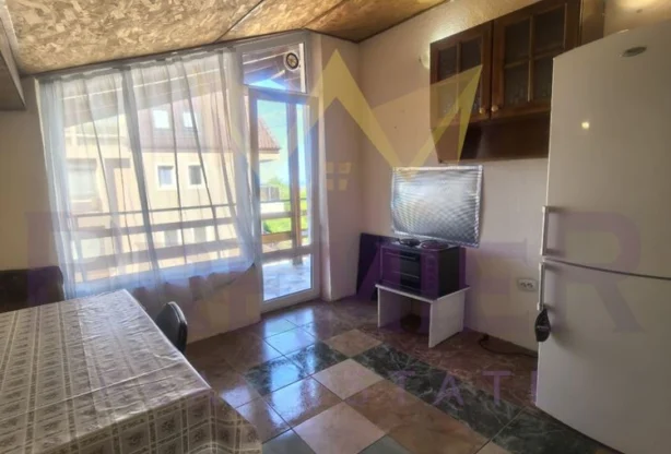 Агенция за недвижими имоти - Имоти Премиер - имот - 1254777, Цена: 400 EUR