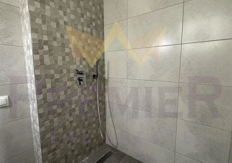 ЕТАЖ ОТ КЪЩА, ГР. АКСАКОВО -  - снимка 15 - Имоти Премиер