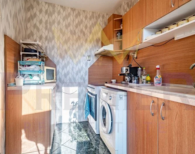 Етаж от къща гр. Белослав -  - снимка 8 - Имоти Премиер