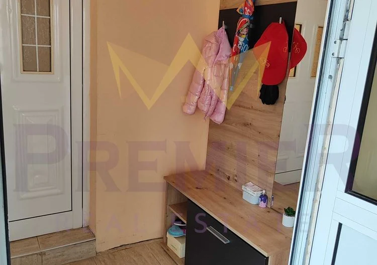 Етаж от къща гр.Белослав -  - снимка 16 - Имоти Премиер