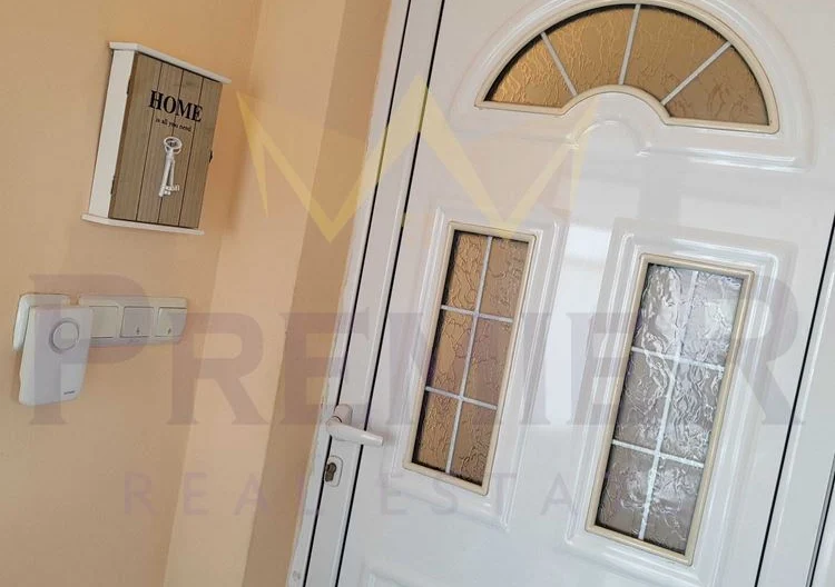 Етаж от къща гр.Белослав -  - снимка 17 - Имоти Премиер