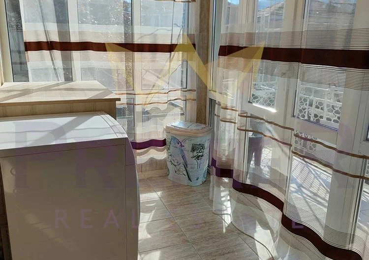 Етаж от къща гр.Белослав -  - снимка 22 - Имоти Премиер