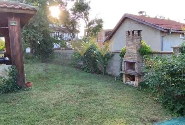 Агенция за недвижими имоти - Имоти Премиер - имот - 731038, Цена: 1200 EUR