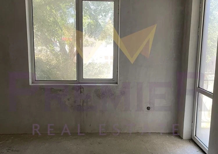 Етаж от къща на метри от плажа в Галата -  - снимка 5 - Имоти Премиер