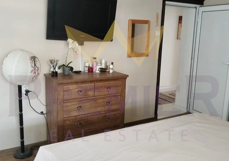 Етаж от къща със самостоятелен вход,кв.Ветрен - - снимка 5 - Имоти Премиер