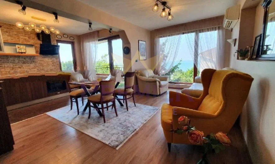 ЕТАЖ ОТ КЪЩА ТРИСТАЕН С ДВЕ СПАЛНИ -  - снимка 1 - Имоти Премиер