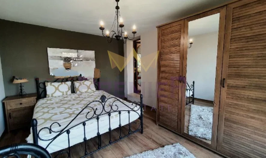 ЕТАЖ ОТ КЪЩА ТРИСТАЕН С ДВЕ СПАЛНИ -  - снимка 10 - Имоти Премиер