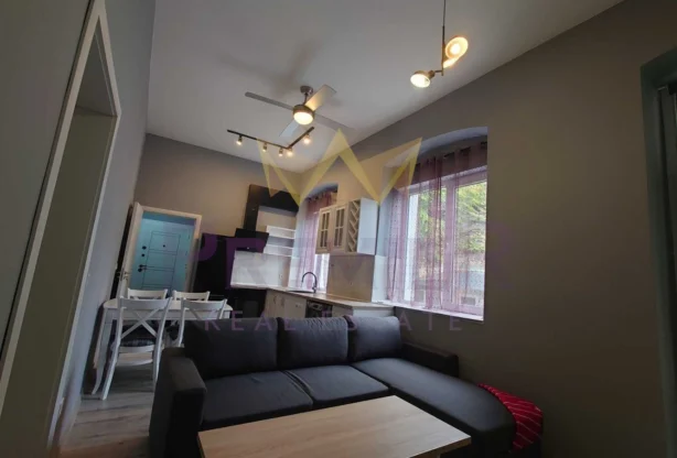 Агенция за недвижими имоти - Имоти Премиер - имот - 988567, Цена: 900 EUR