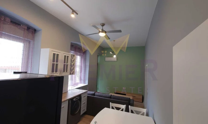 ЕТАЖ ОТ КЪЩА, ЦЕНТЪР - - снимка 3 - Имоти Премиер