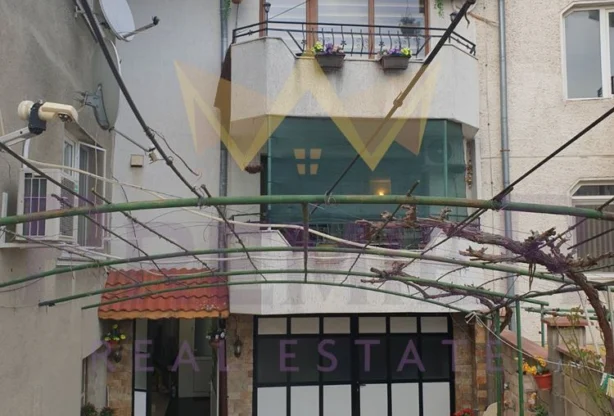 Агенция за недвижими имоти - Имоти Премиер - имот - 1002931, Цена: 150000 EUR