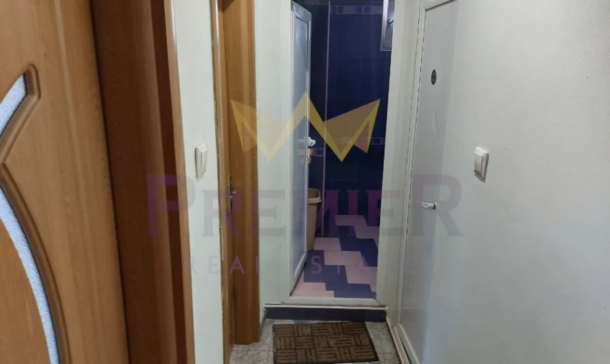 Етаж от къща в кв. Аспарухово -  - снимка 7 - Имоти Премиер