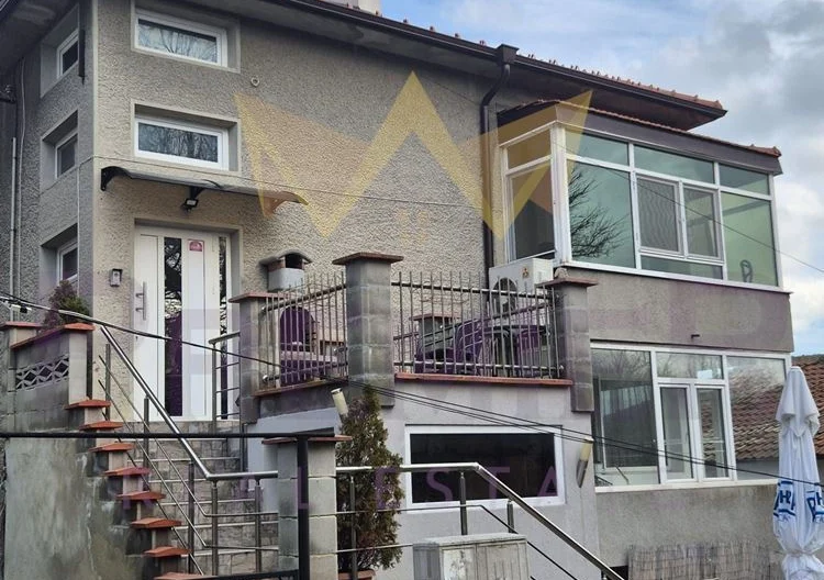 Етаж от къща в кв. Аспарухово, гр.Варна -  - снимка 5 - Имоти Премиер