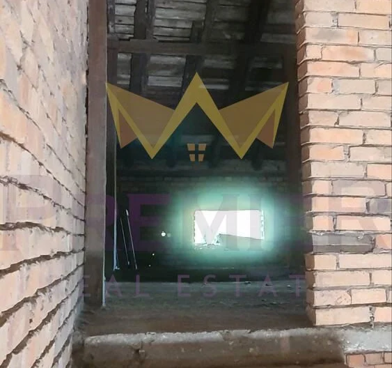 Етаж от къща в кв.Прослав -  - снимка 18 - Имоти Премиер