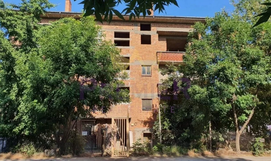 Етаж от къща в кв.Прослав -  - снимка 3 - Имоти Премиер