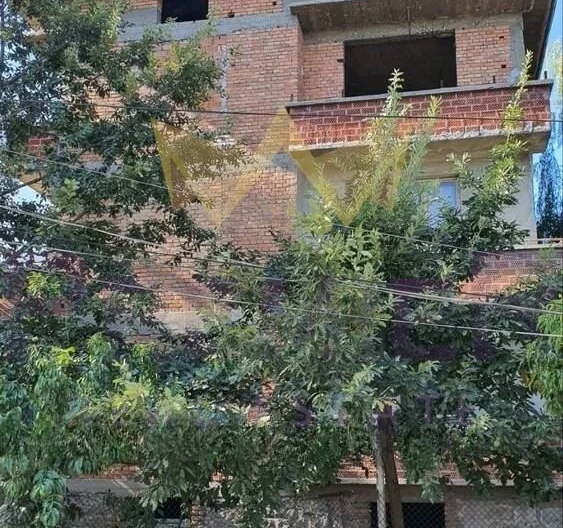 Етаж от къща в кв.Прослав -  - снимка 4 - Имоти Премиер