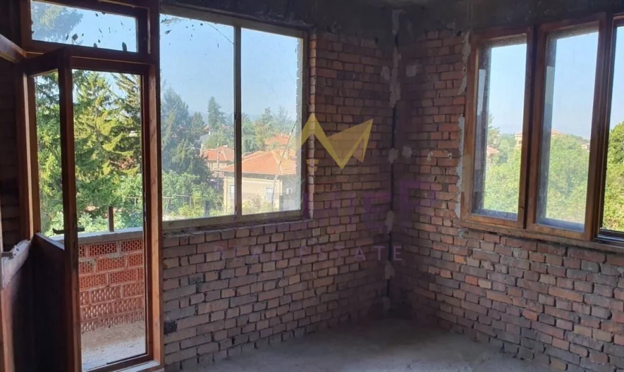 Етаж от къща в кв.Прослав -  - снимка 9 - Имоти Премиер