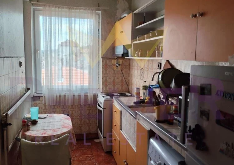 Етаж от къща в Провадия -  - снимка 6 - Имоти Премиер