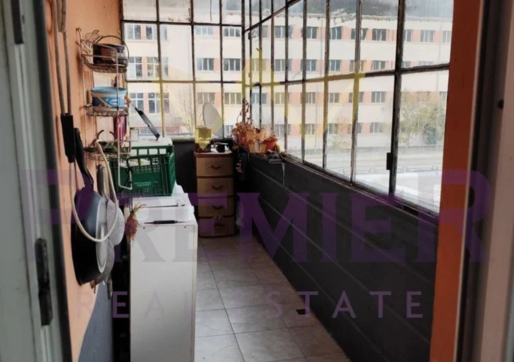 Етаж от къща в Провадия - - снимка 8 - Имоти Премиер