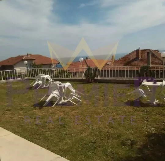 Етаж от къща в Свети влас – 9 самостоятелни стаи -  - снимка 4 - Имоти Премиер