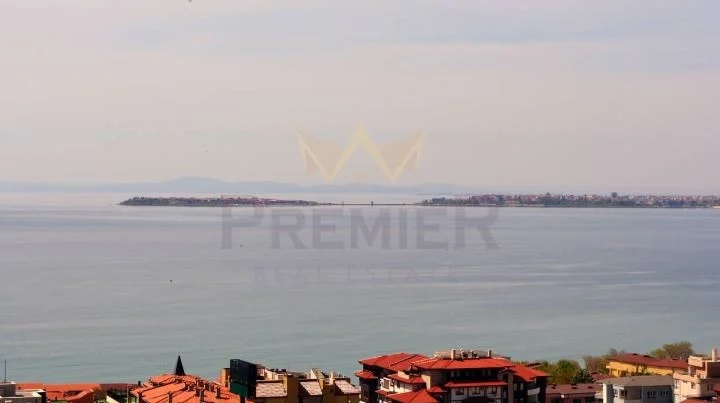 Етаж от къща в Свети влас – 9 самостоятелни стаи -  - снимка 6 - Имоти Премиер