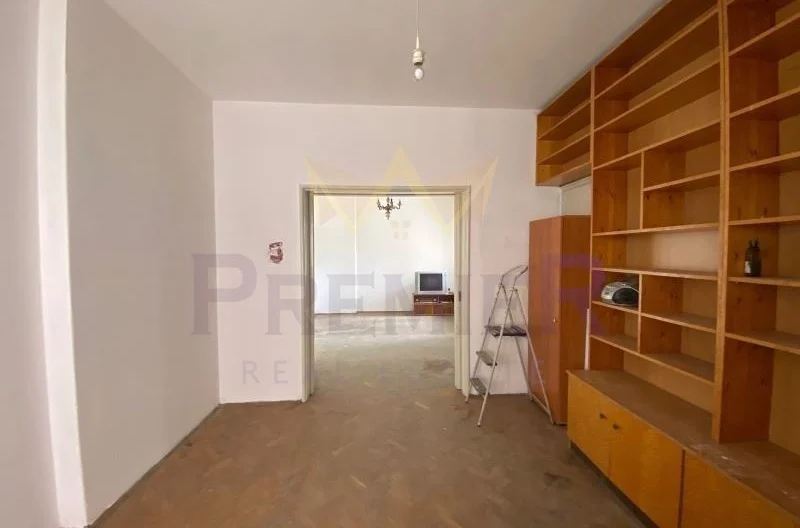 Етаж от къща в Център гр.Пловдив -  - снимка 4 - Имоти Премиер