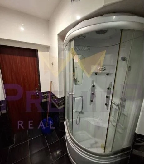 Етаж от триетажна къща в кв. Ветрен, гр. Бургас -  - снимка 4 - Имоти Премиер