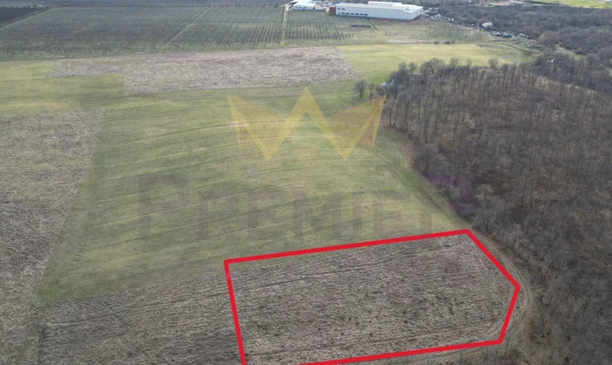 Exclusive regulated plot (UPI) of 4,795 sq.m. in the village of Poroy - - snimka 5 - Imoti Premier