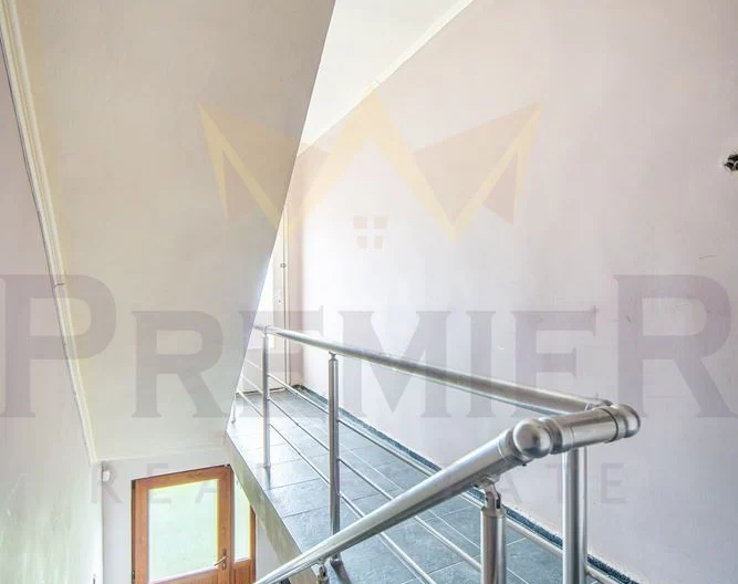 ๐ก Exclusive three-story house with sea views in the town of Balchik ๐ - - snimka 12 - Imoti Premier