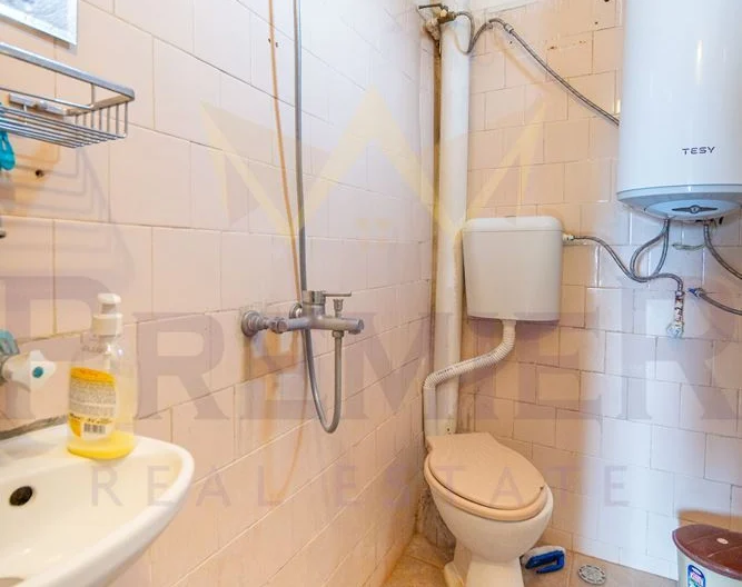 ๐ก Exclusive three-story house with sea views in the town of Balchik ๐ - - snimka 19 - Imoti Premier