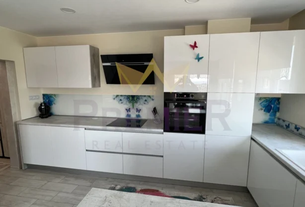 Real Estate Agency - Imoti Premier - imot - 1200615, Price: 700 EUR