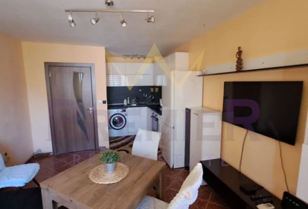 Агенция за недвижими имоти - Имоти Премиер - имот - 1164109, Цена: 475 EUR