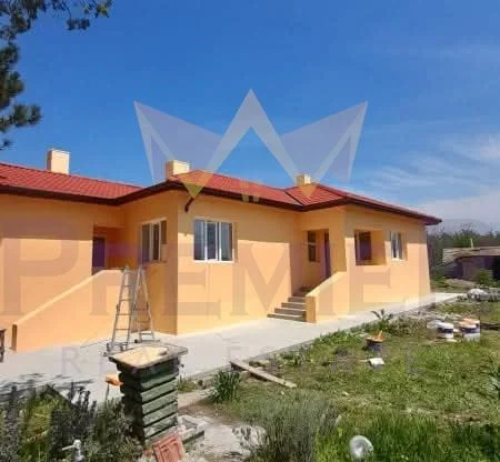 Агенция за недвижими имоти - Имоти Премиер - имот - 1198253, Цена: 120000 EUR