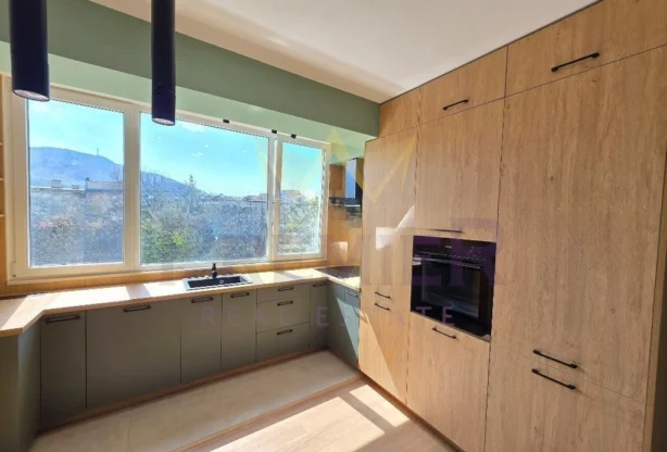 Агенция за недвижими имоти - Имоти Премиер - имот - 1197587, Цена: 237000 EUR