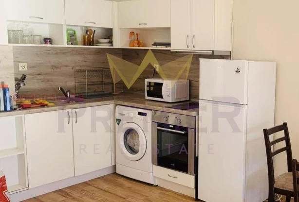 Агенция за недвижими имоти - Имоти Премиер - имот - 1203490, Цена: 650 EUR
