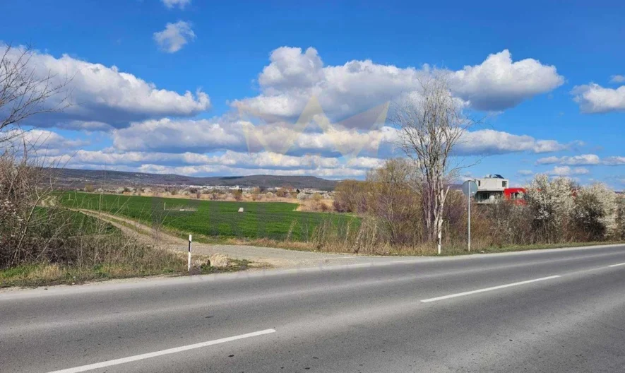 For sale: Plot in the town of Ignatievo -  - snimka 3 - Imoti Premier