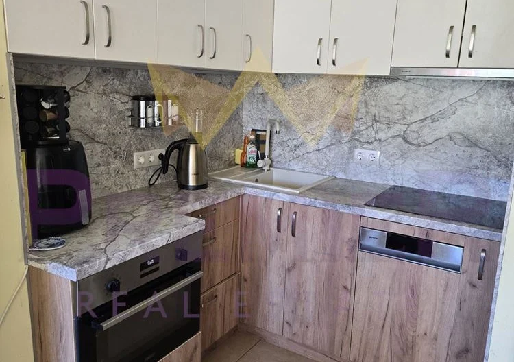 Four-room apartment for sale in the village of Kranevo, Dobrich Province - - snimka 5 - Imoti Premier
