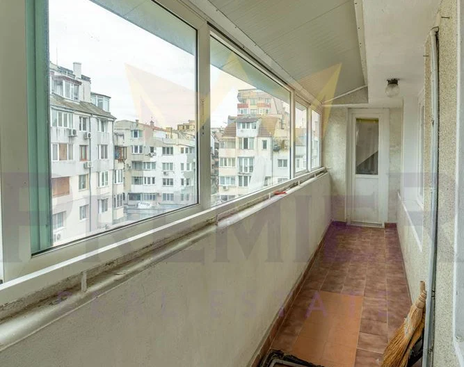 Four-room apartment just steps from the Blue Market -  - snimka 6 - Imoti Premier