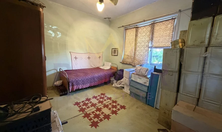 Freistehendes HAUS mit Hof und Garage in Aitos -  - snimka 6 - Imoti Premier