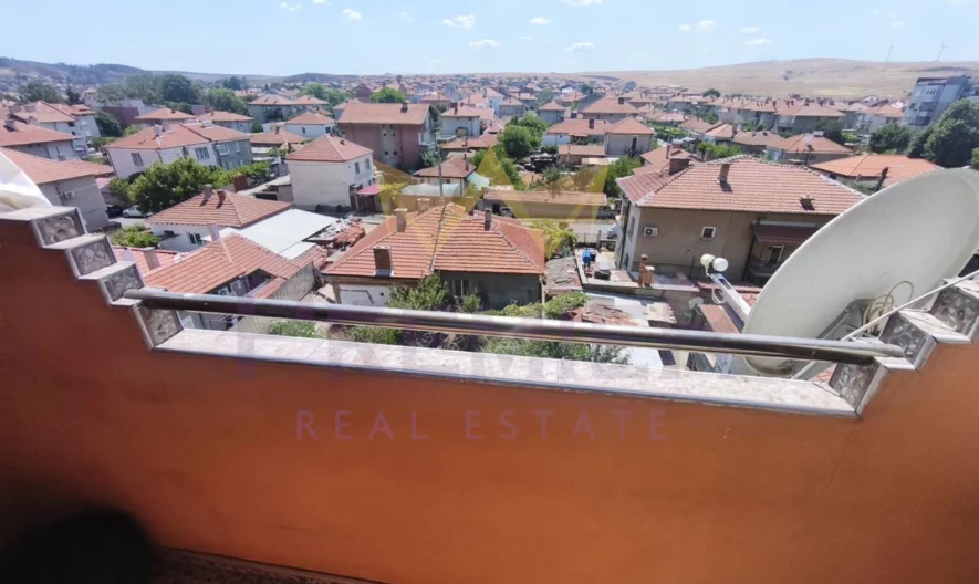 Функционален 2-стаен апартамент с отлична локация в гр. Карнобат -  - снимка 10 - Имоти Премиер