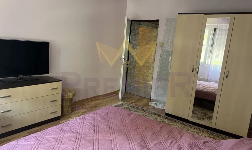 Furnished three-room apartment in Hristo Smirnenski district, Plovdiv - - snimka 4 - Imoti Premier