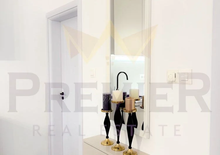 Furnished three-room apartment in the City Center -  - snimka 19 - Imoti Premier