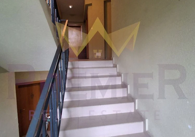 Furnished three-room apartment with a sea panorama in the Vinitsa district -  - snimka 11 - Imoti Premier