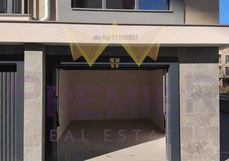 Garage, Hristo Smirnenski - - snimka 5 - Imoti Premier