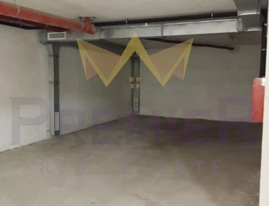 Обява за имот 1080999, Площ: 200 м<sup>2</sup>, Цена: 185000 EUR - Гаражи Варна