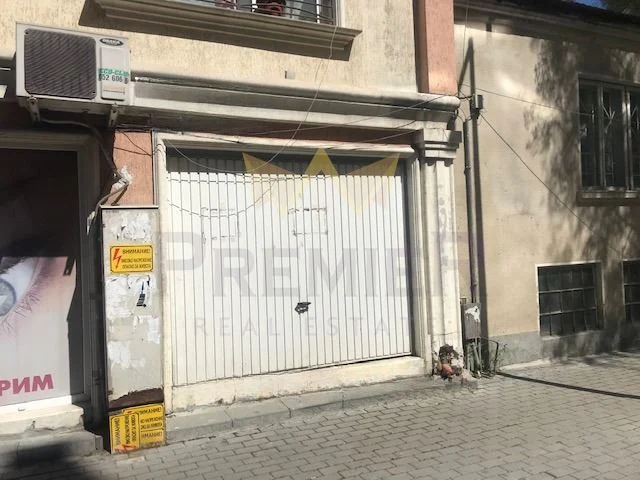 ГАРАЖ – КОЛХОЗЕН ПАЗАР, ВАРНА -  - снимка 2 - Имоти Премиер