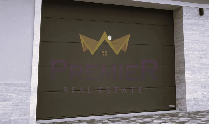 гараж с отлична локация в кв. Аспарухово, гр. Варна -  - снимка 1 - Имоти Премиер